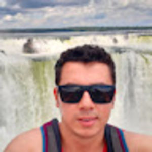 Meet your Posher, Oscar leonardo